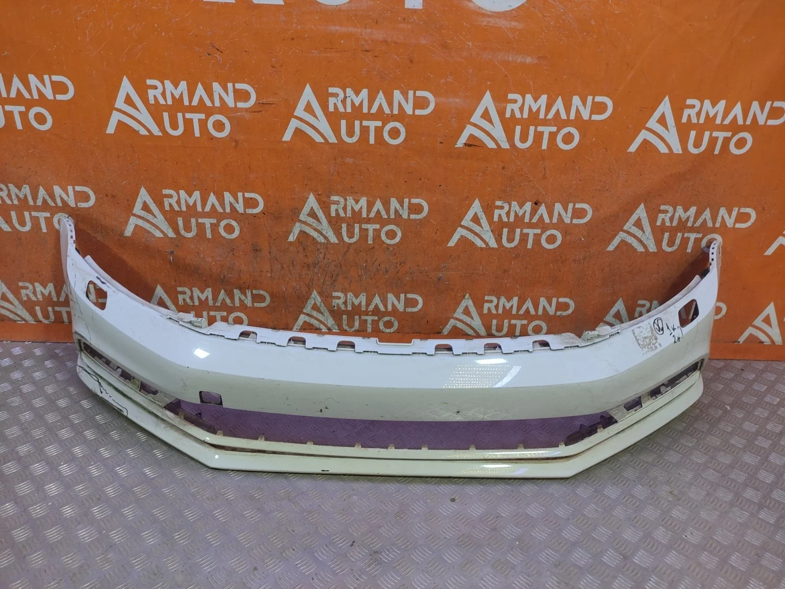 Бампер Volkswagen Jetta 2014-2018 6