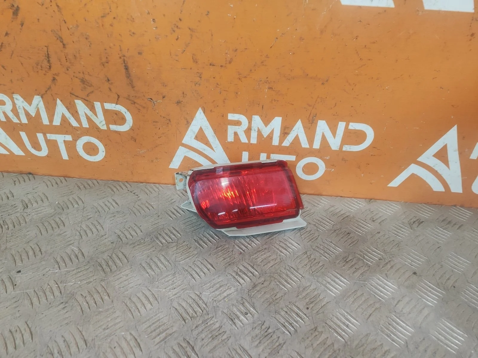 Фонарь противотуманный Toyota Land Cruiser Prado 2009-нв 150