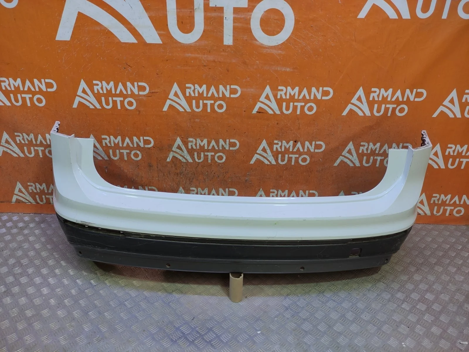 Бампер Volkswagen Tiguan 2016-2020