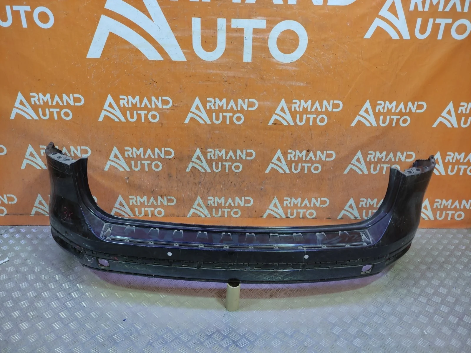 Бампер Volkswagen Touareg 2014-2018