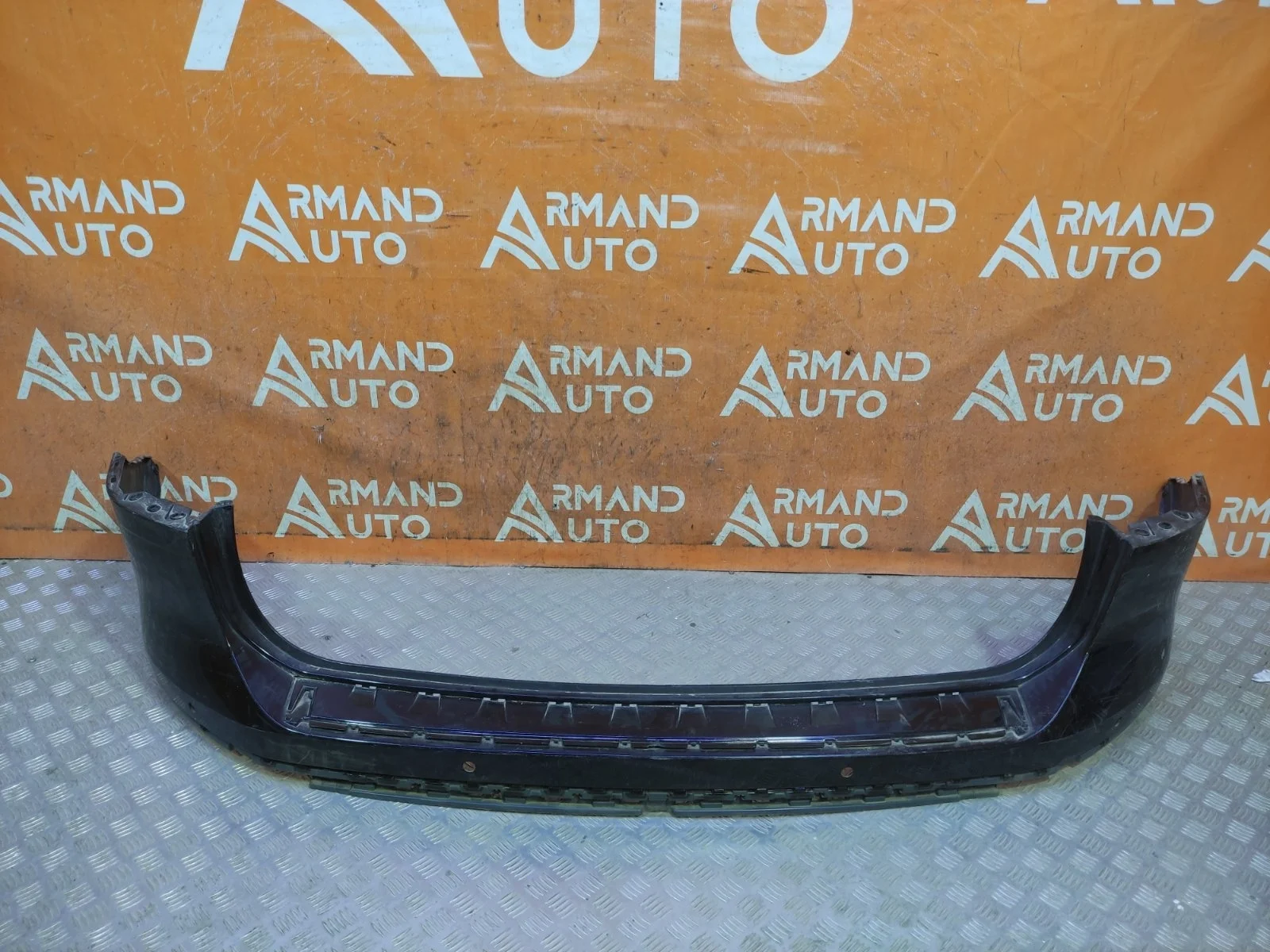 Бампер Volkswagen Touareg 2014-2018