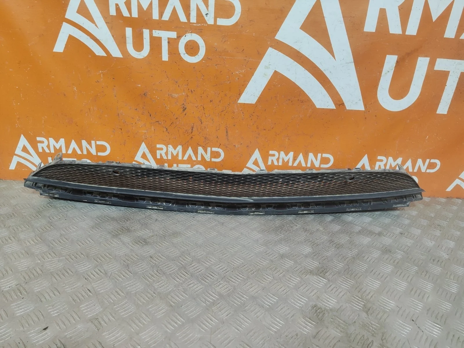 Решетка бампера Mercedes GLC-Class 2015-2019 X253