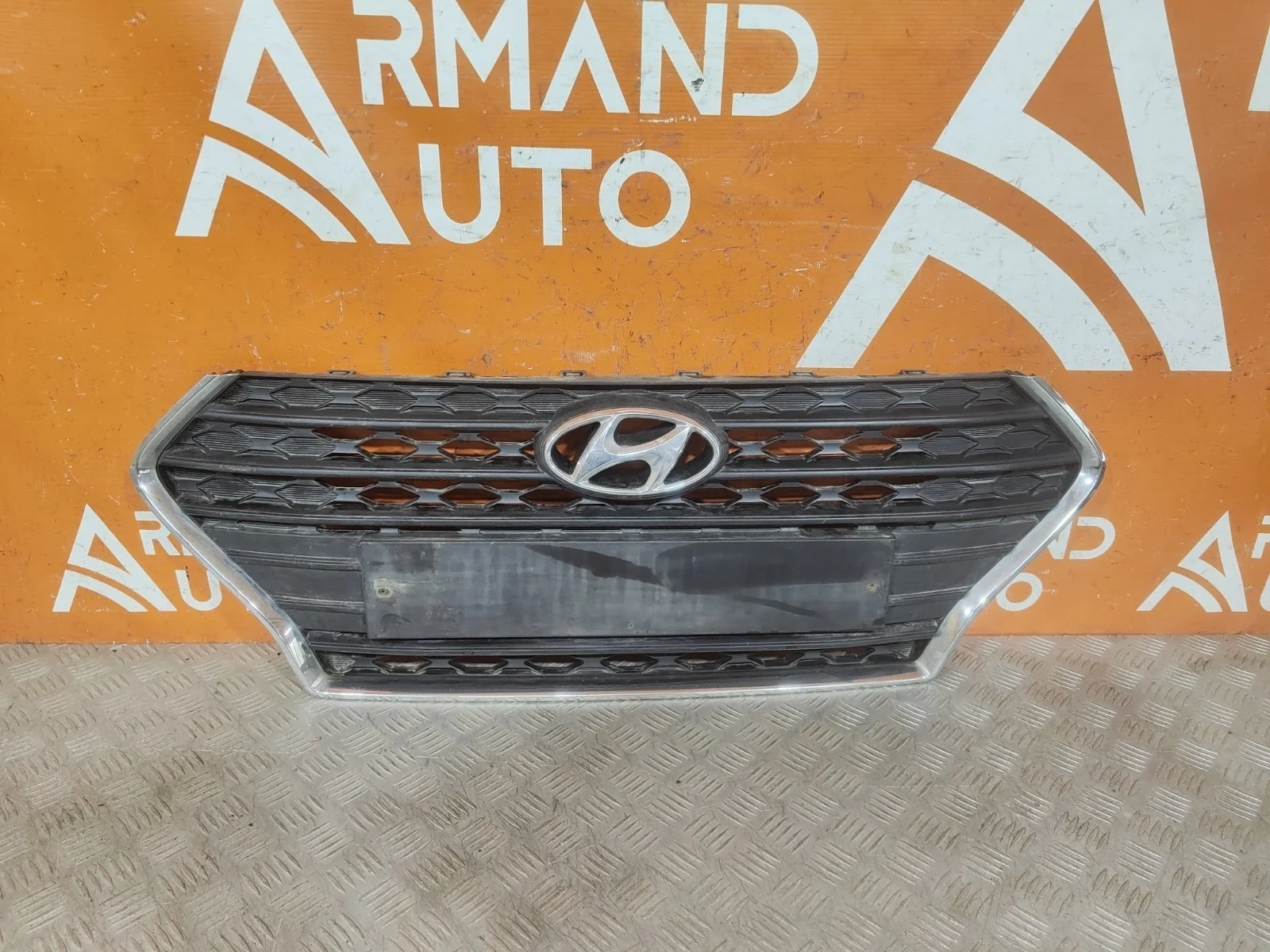 Решетка радиатора Hyundai Solaris 2017-2020