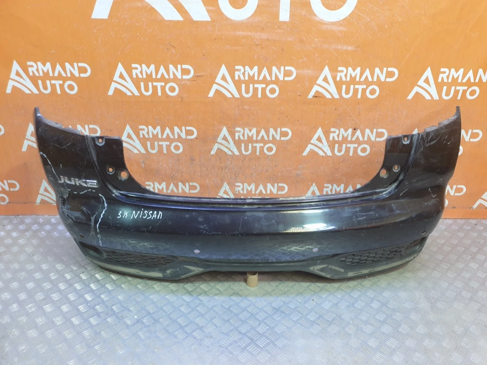 Бампер Nissan Juke 2014-2019 YF15