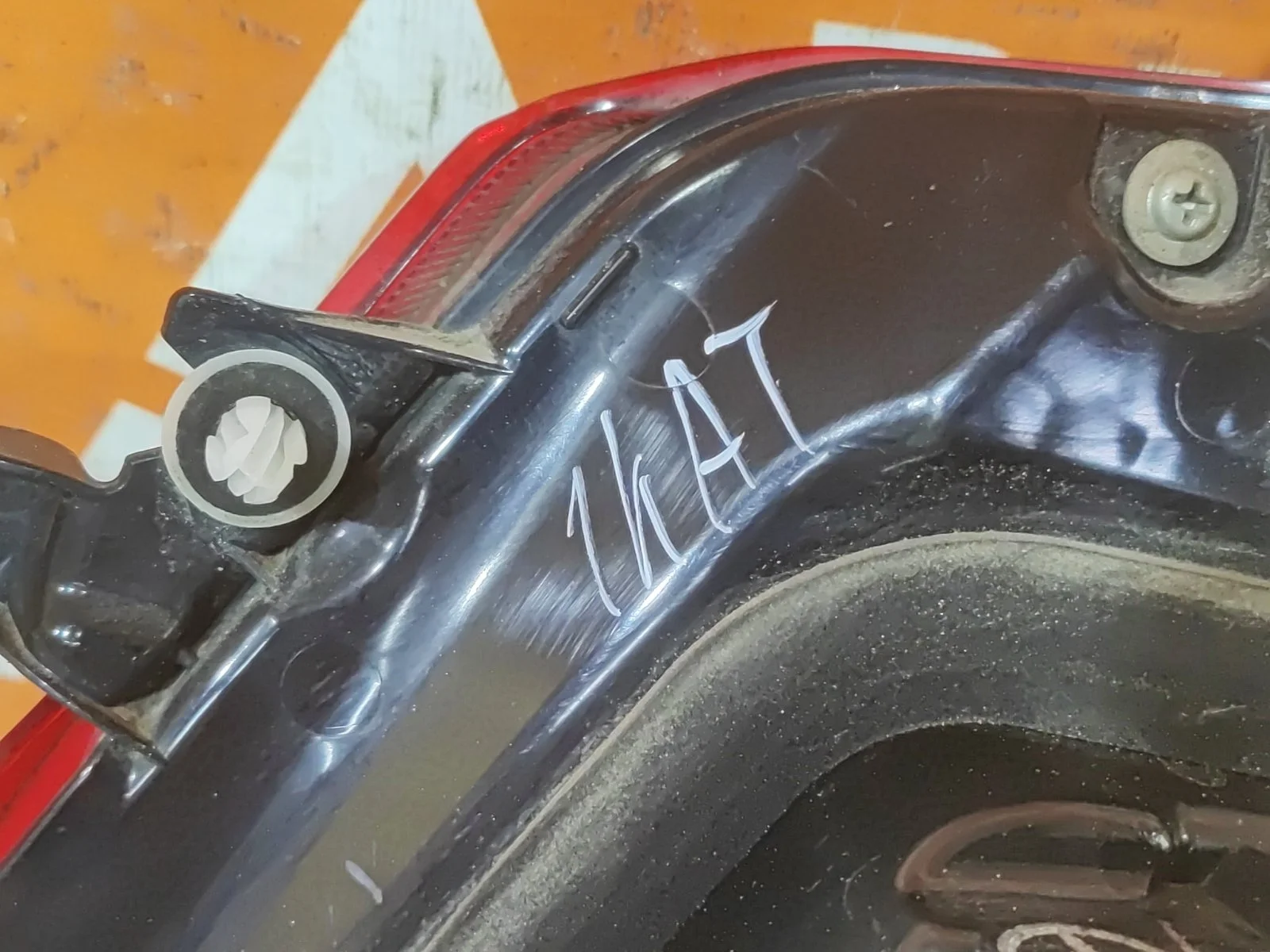 Фонарь внутренний Toyota Alphard 2017-нв 3