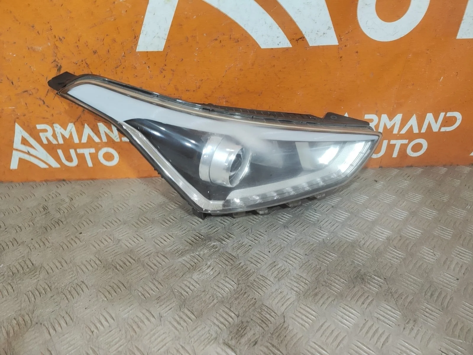 Фара Hyundai Creta 2016-2021
