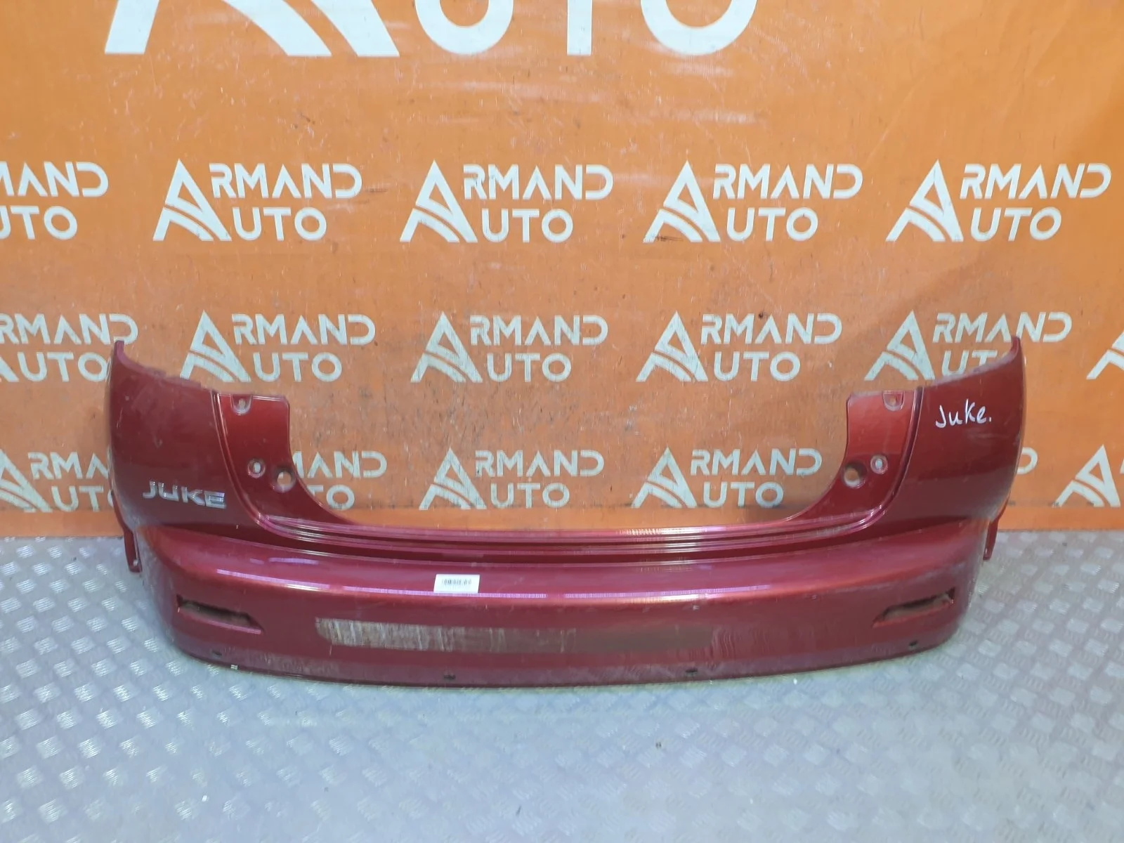 Бампер Nissan Juke 2010-2014 YF15