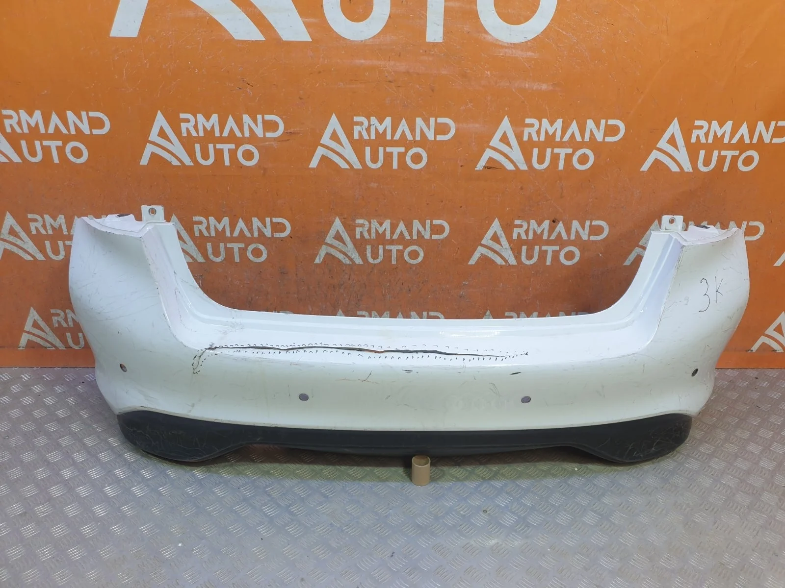 Бампер Nissan Tiida 2015-2018 C13