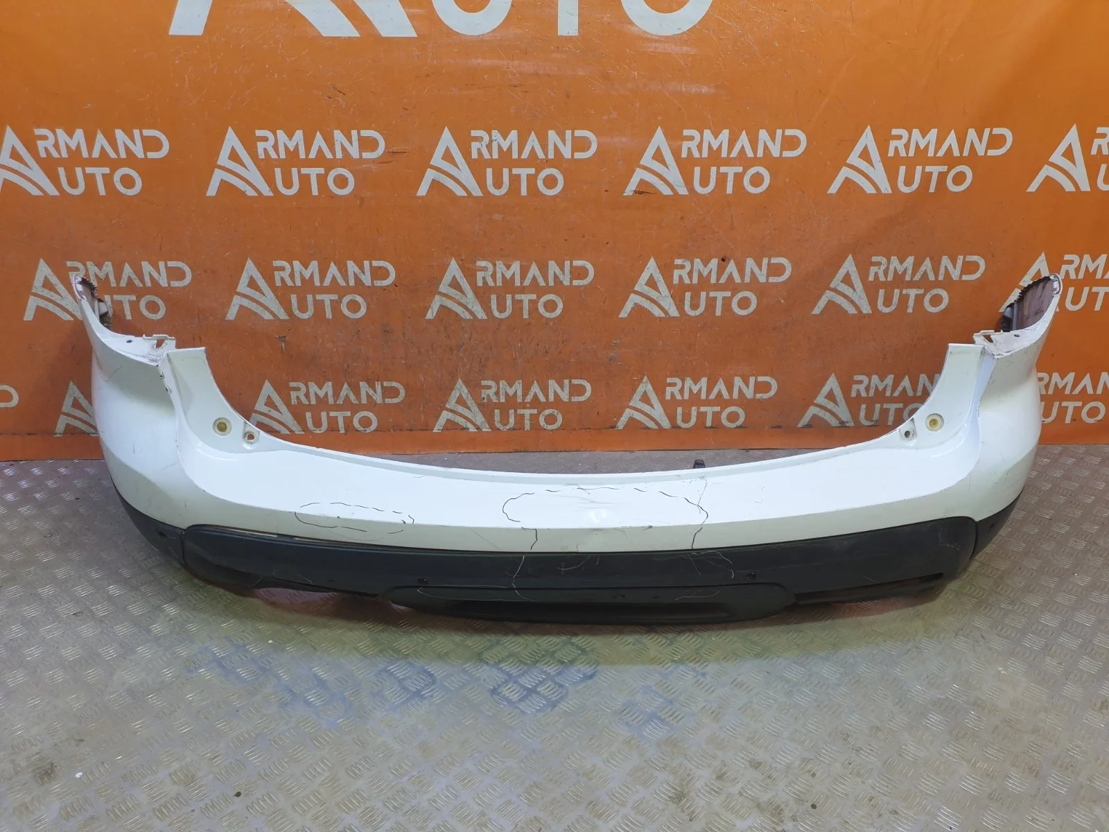 Бампер Ford Explorer 2010-2015 U502