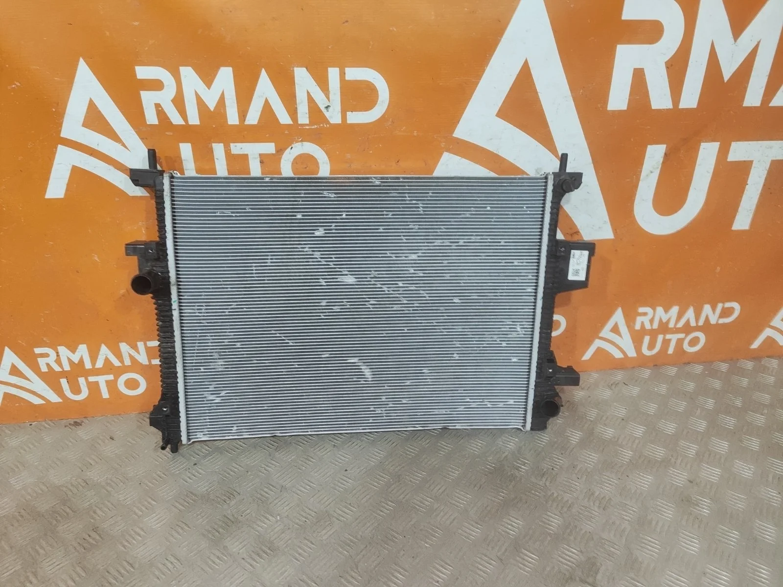 Радиатор двигателя (двс) Chery Tiggo 7 Pro 2020-нв T1E