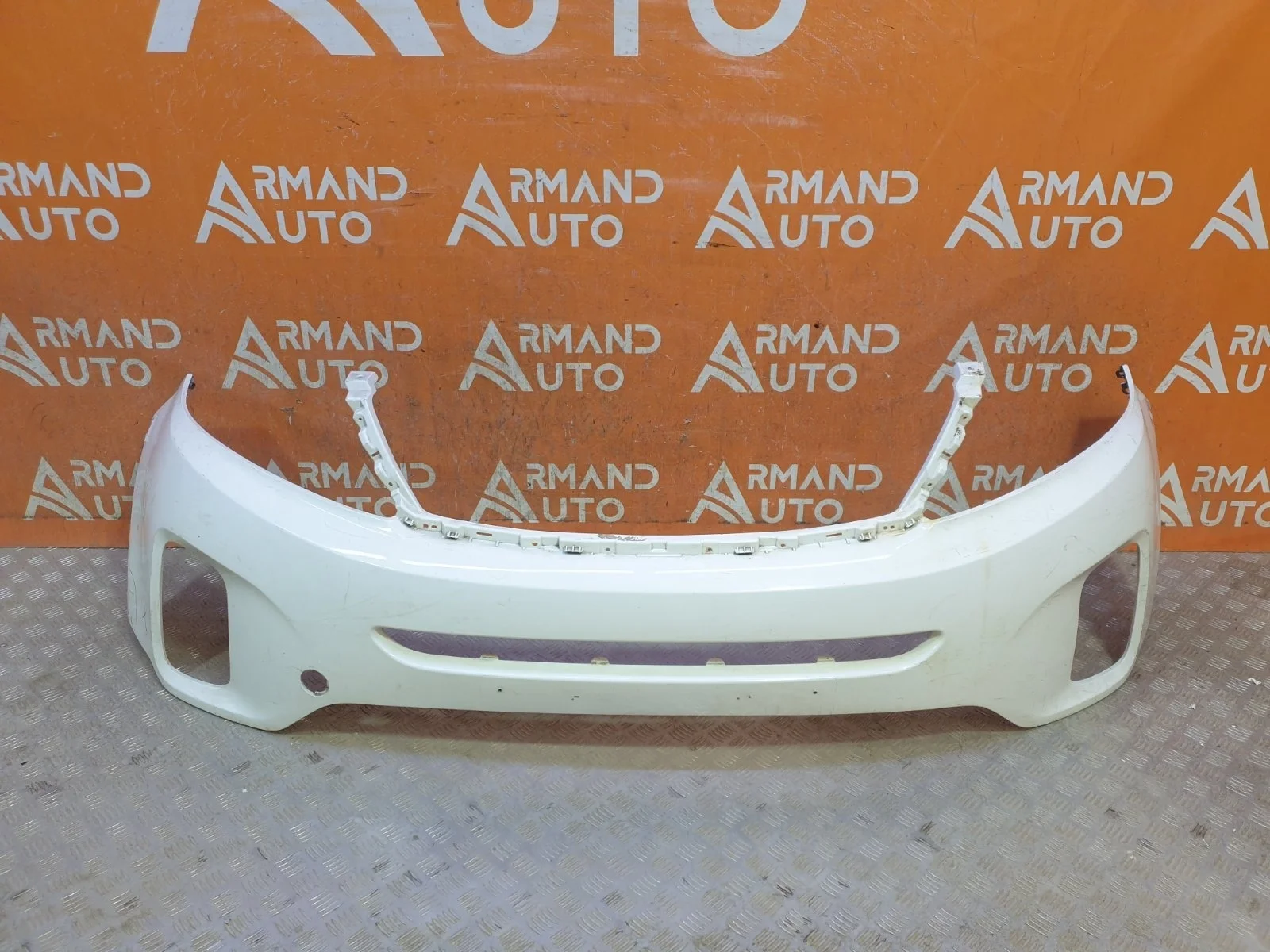 Бампер Kia Sorento 2012-2019 XM