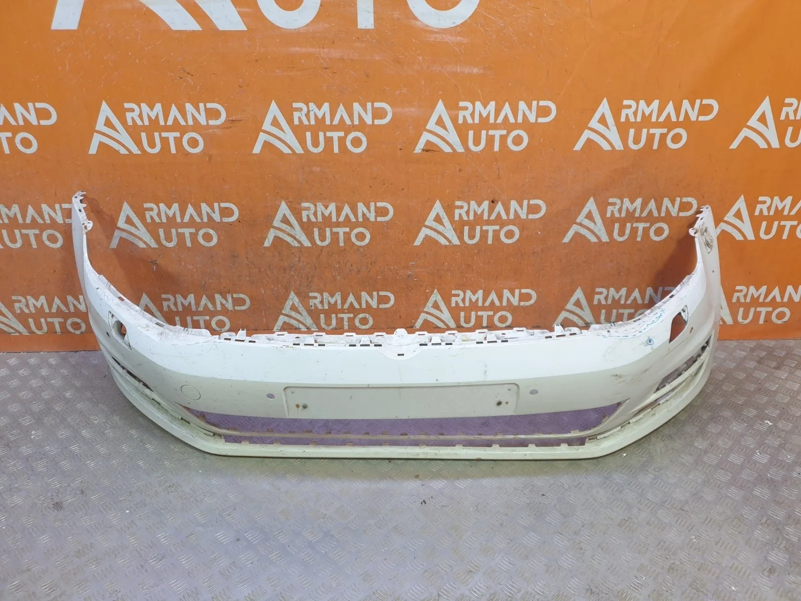 Бампер Volkswagen Golf 2012-2017