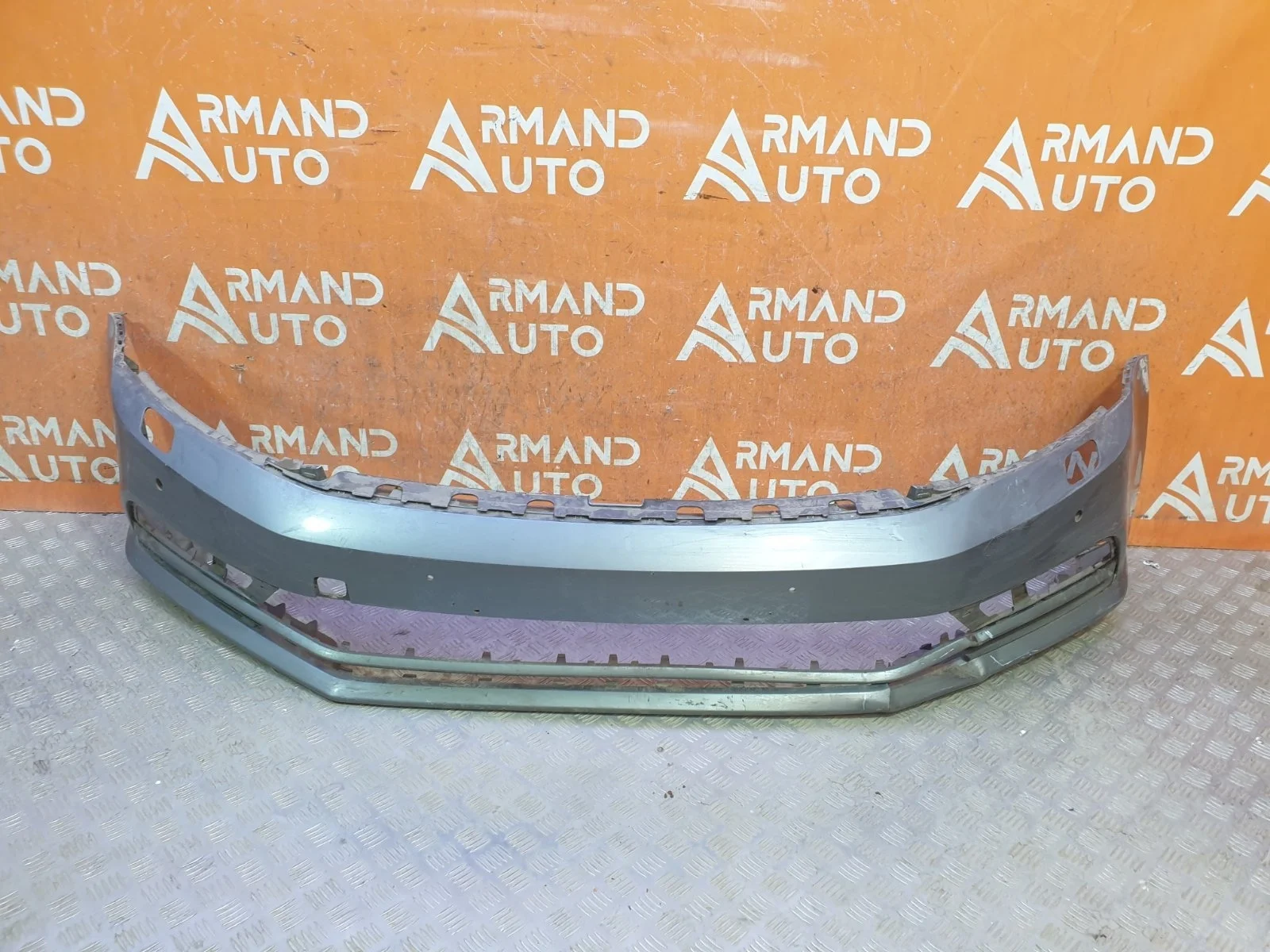 Бампер Volkswagen Jetta 2014-2018 6