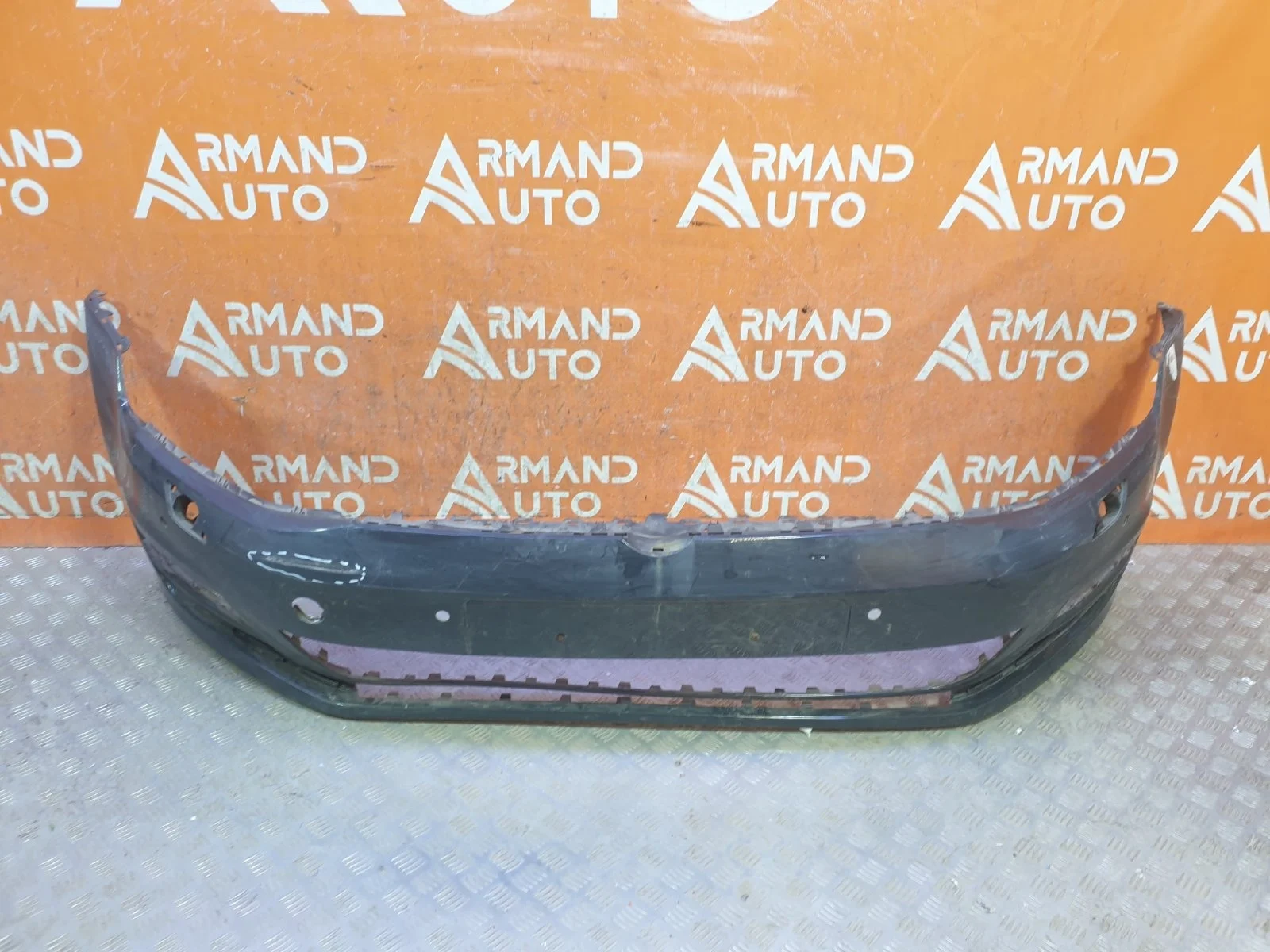 Бампер Volkswagen Golf 2012-2017