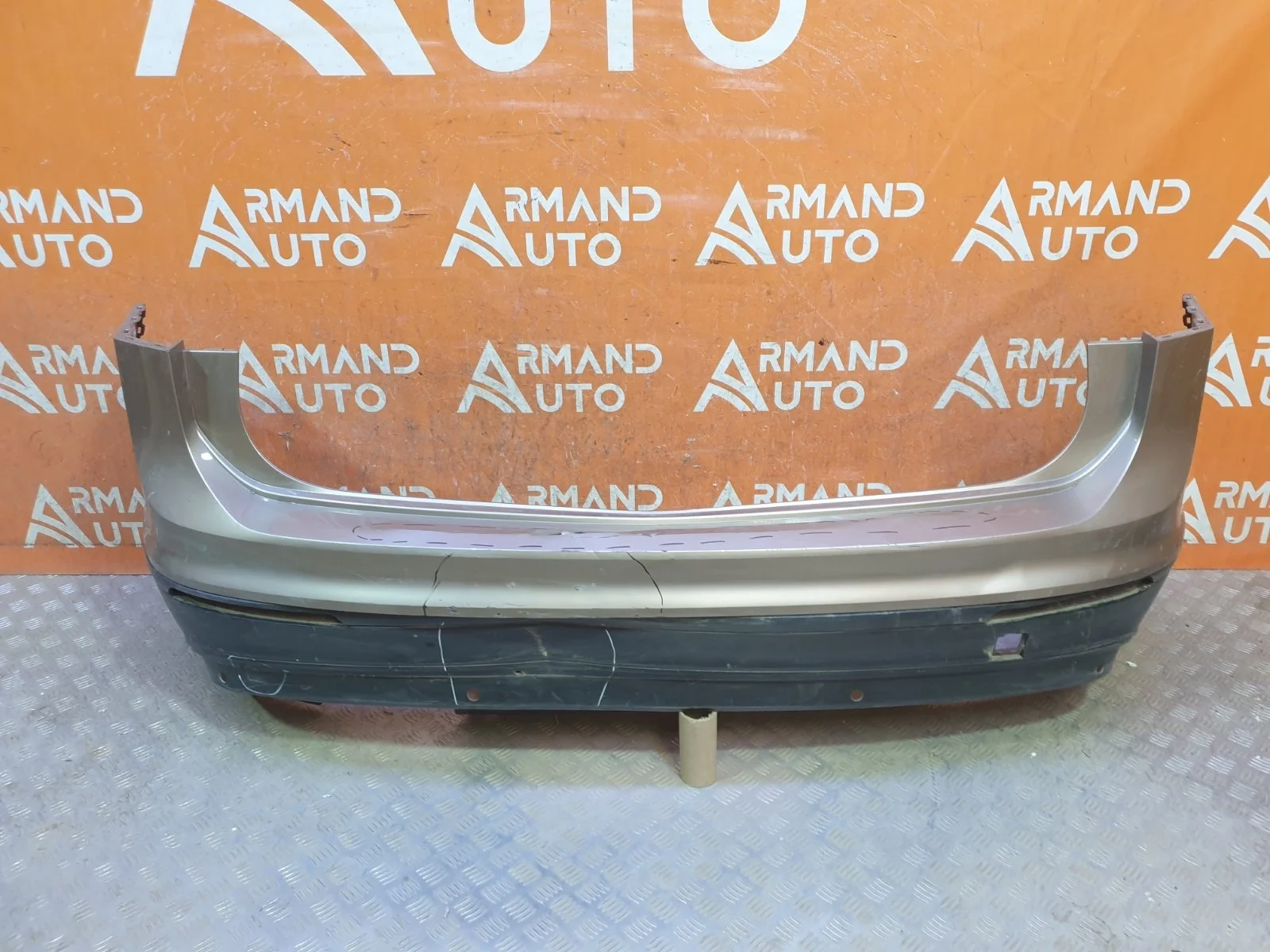 Бампер Volkswagen Tiguan 2016-2020