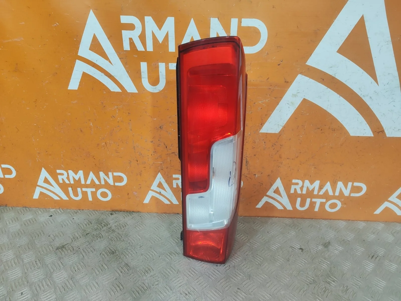 Фонарь Citroen Jumper 2014-нв