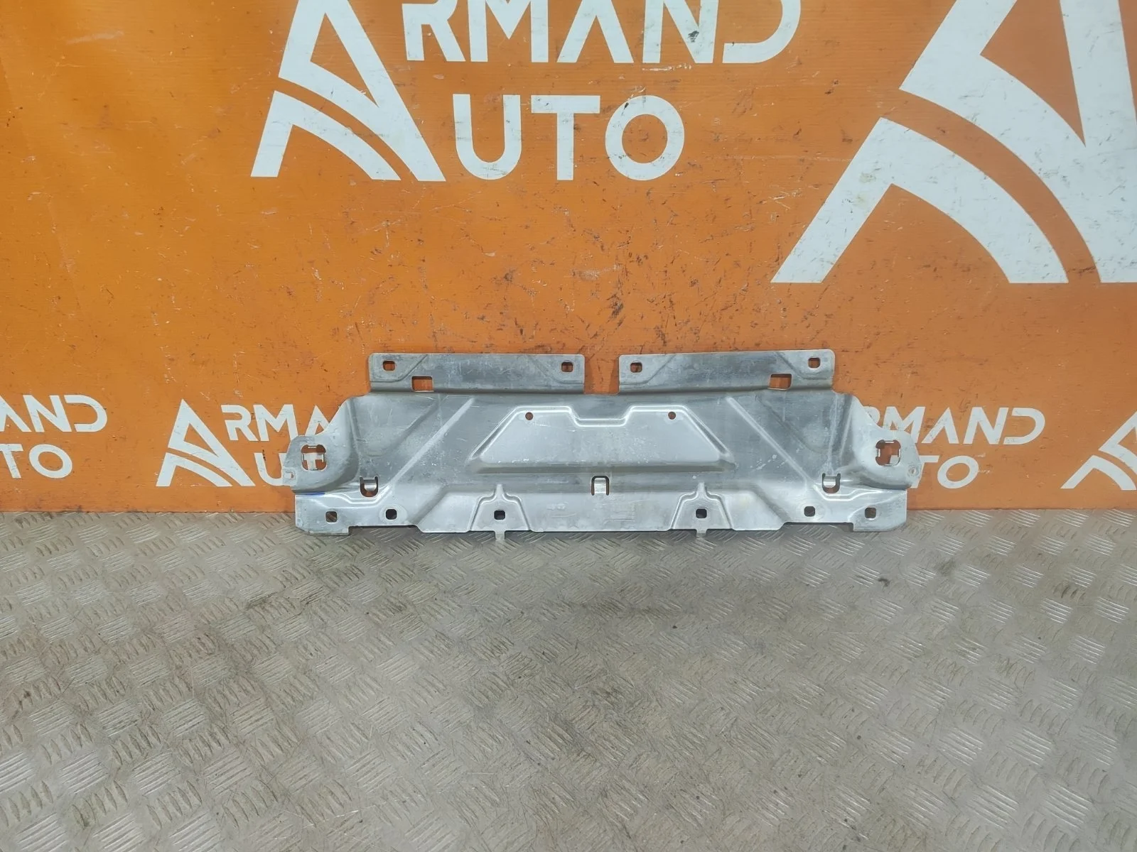 Кронштейн панели передней BMW 3 series 2018-нв G20 G21