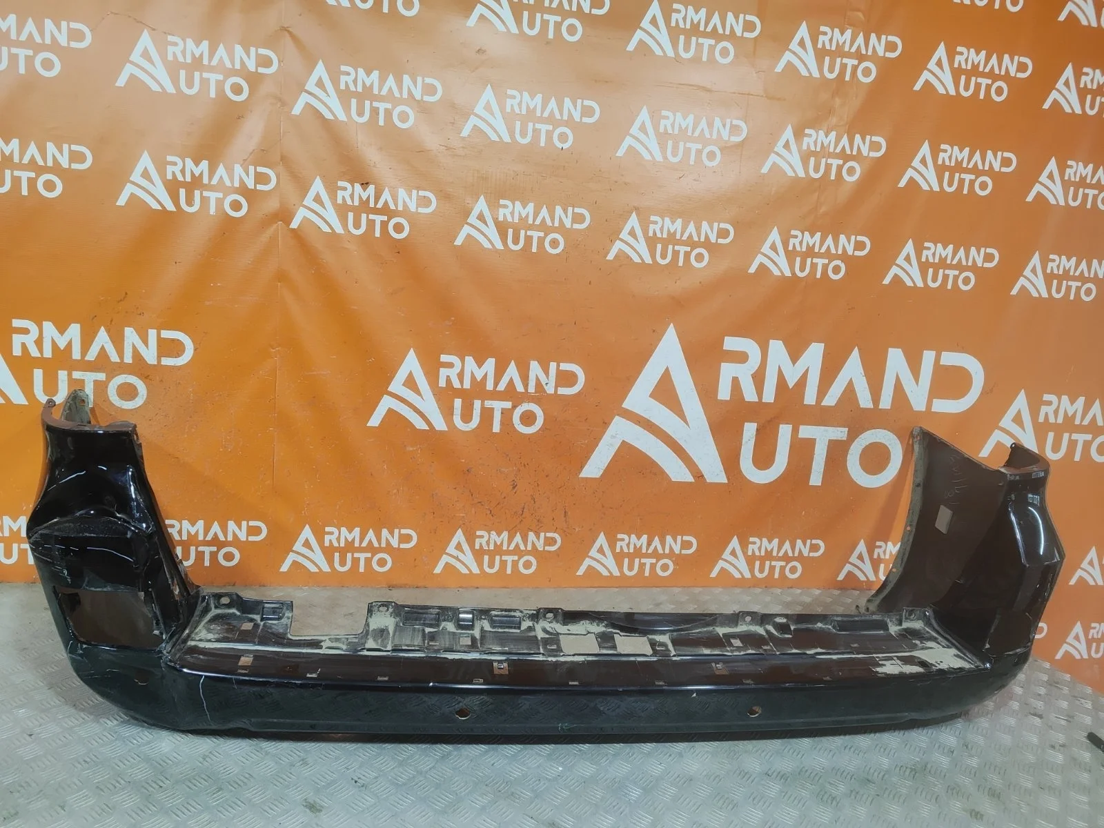 Бампер Toyota Land Cruiser 2015-2021 200