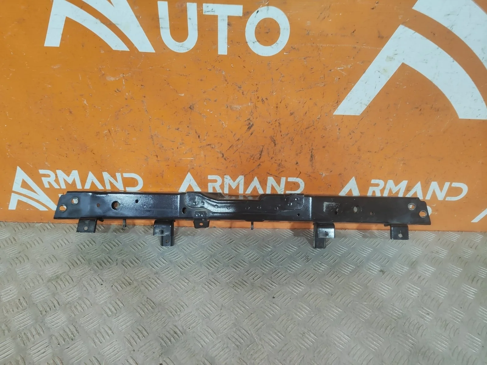 Панель передняя (суппорт радиатора) верхняя Nissan Qashqai 2013-2022 j11