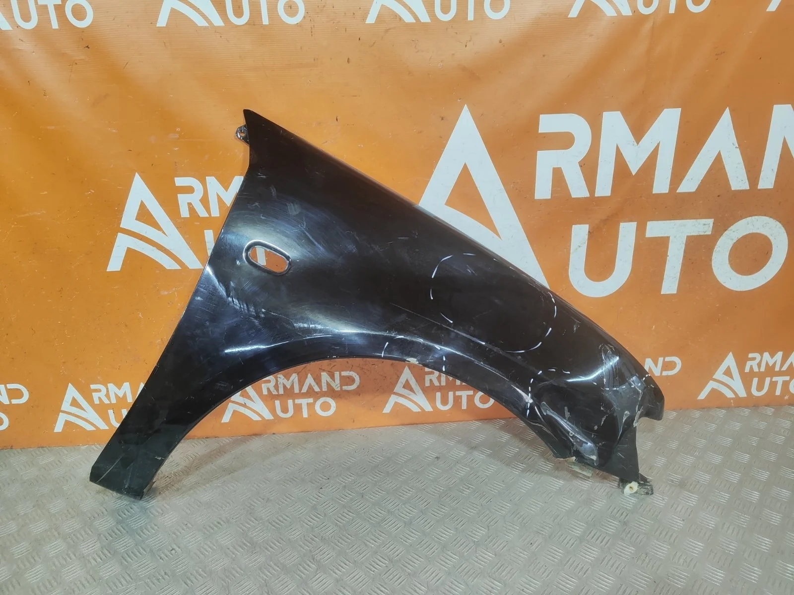 Крыло Mitsubishi L200 2006-2014