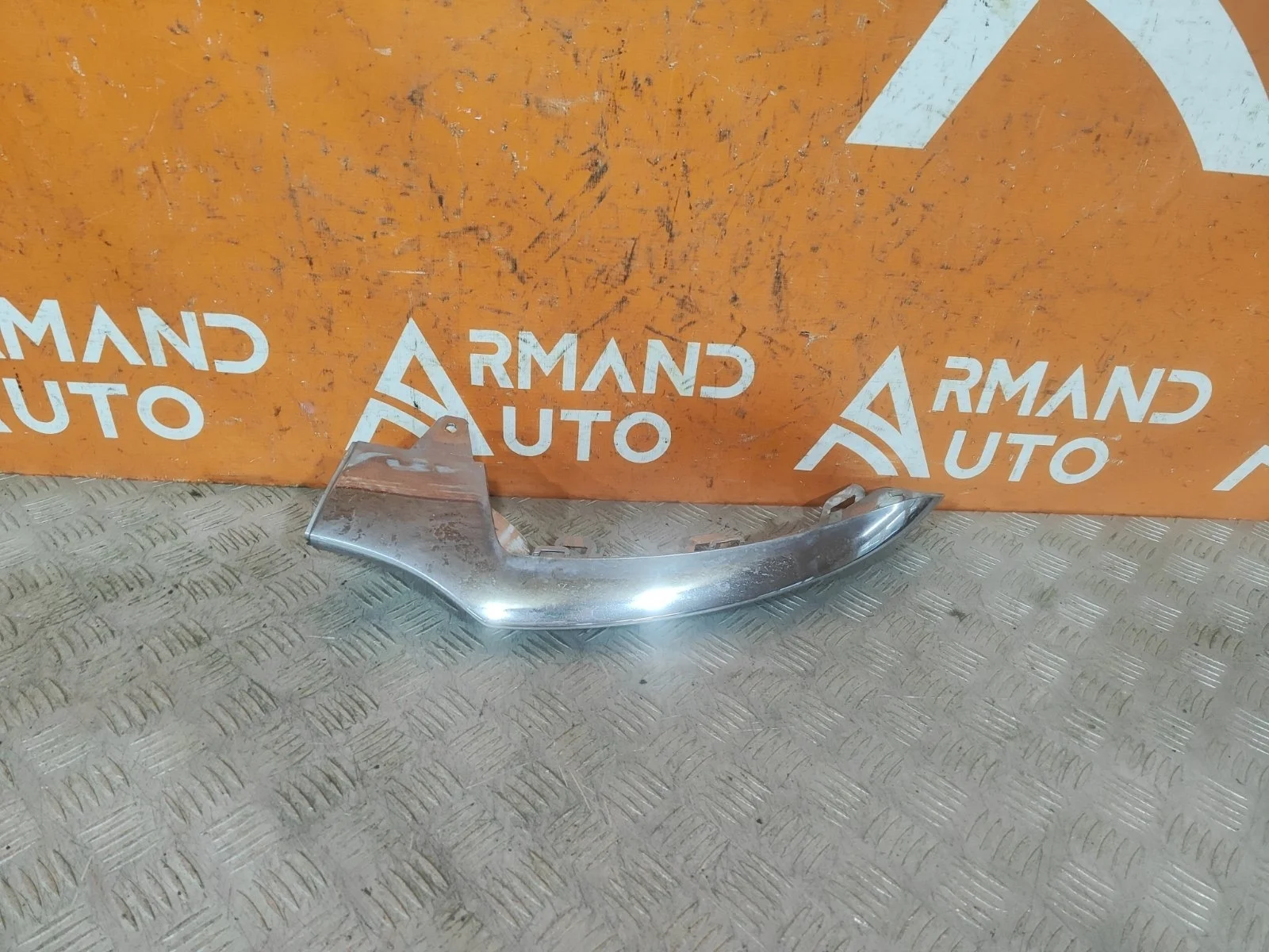 Декоративная накладка бампера Mercedes GLE-Class Coupe 2015-2019 C292