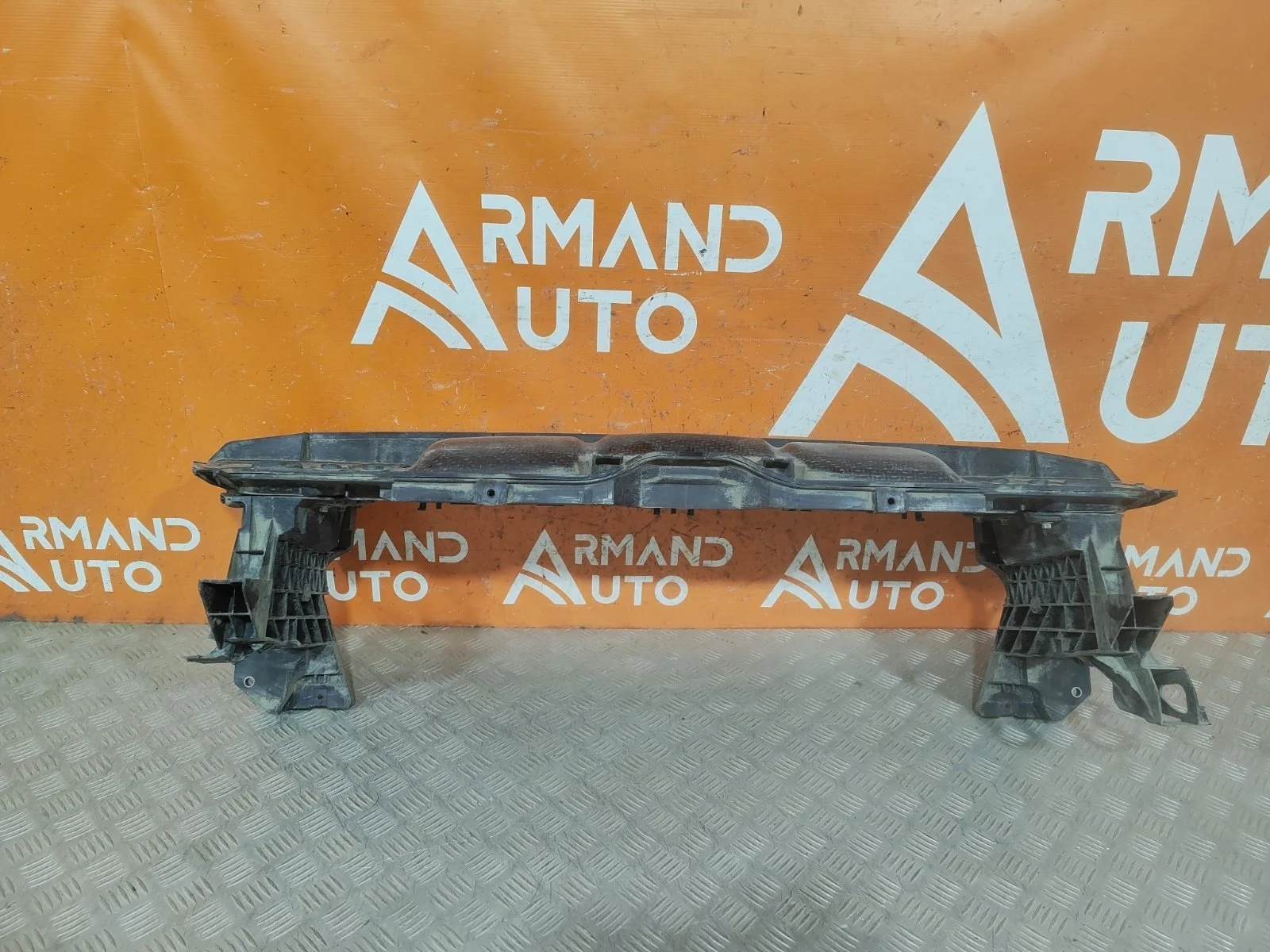 Панель передняя (суппорт радиатора) Mercedes GLE-Class 2018-нв V167