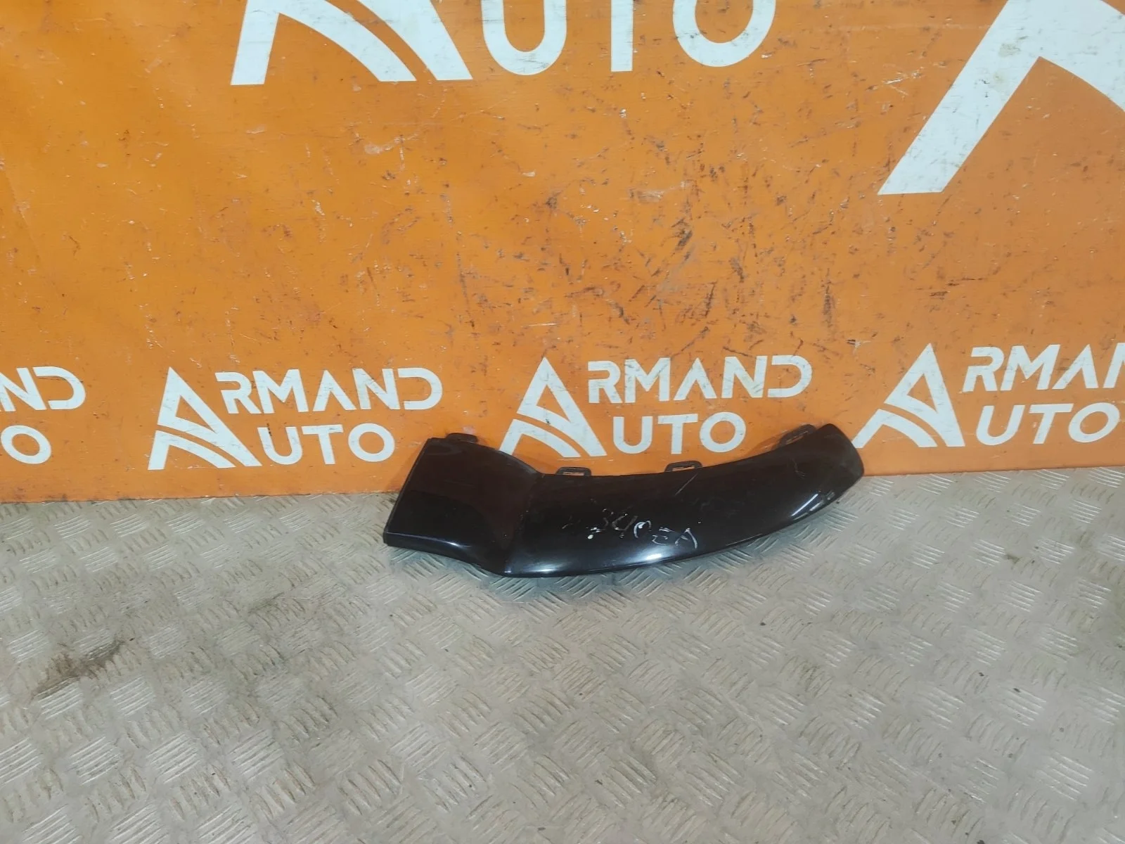 Декоративная накладка бампера Mercedes GLE-Class Coupe 2015-2019 C292