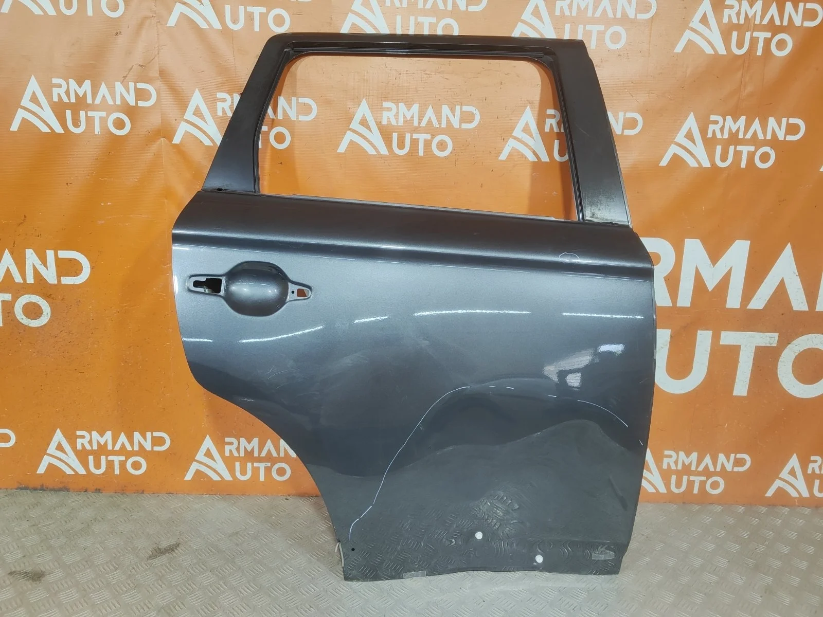 Дверь Mitsubishi Outlander 2015-нв 3