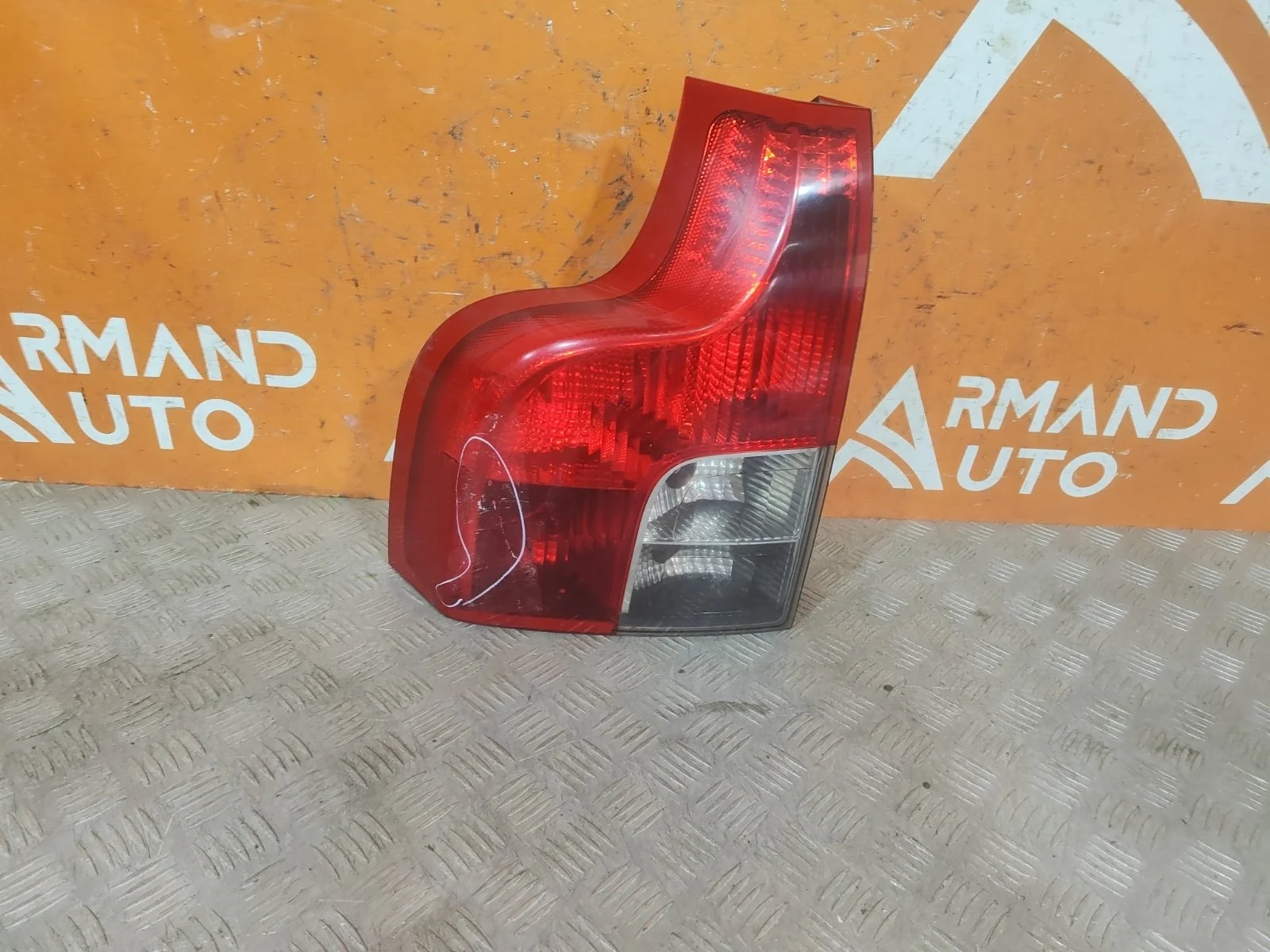 Фонарь Volvo XC90 2006-2014