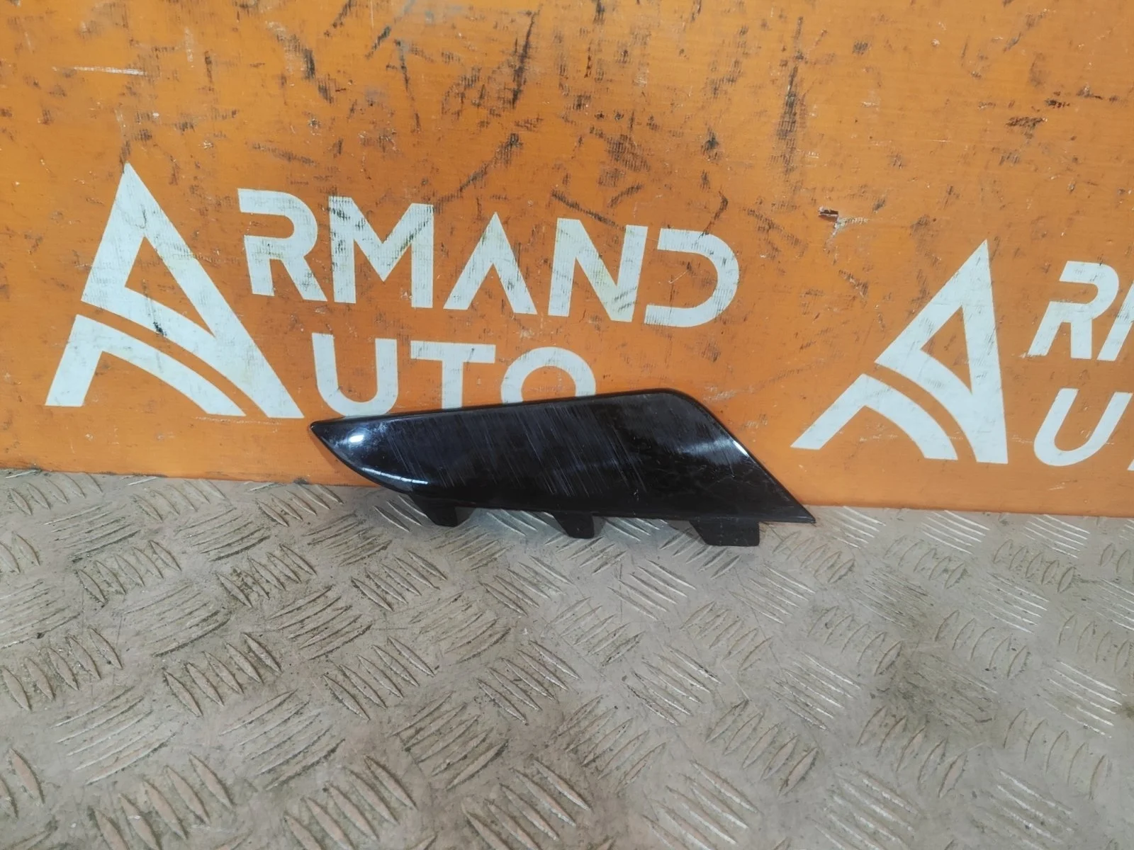 Накладка бампера KIA Sorento 2020-нв 4