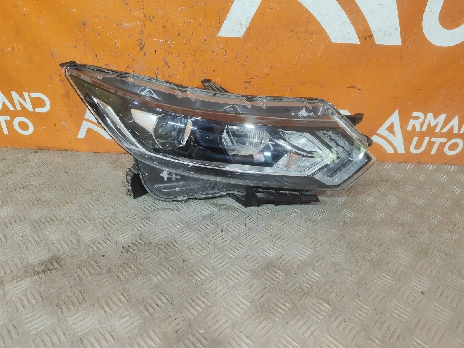 Фара Nissan Qashqai 2017-2022 j11