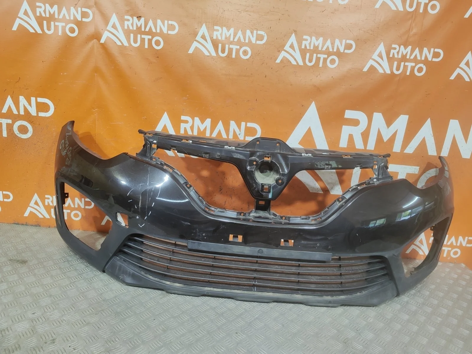 Бампер Renault Kaptur 2016-2022