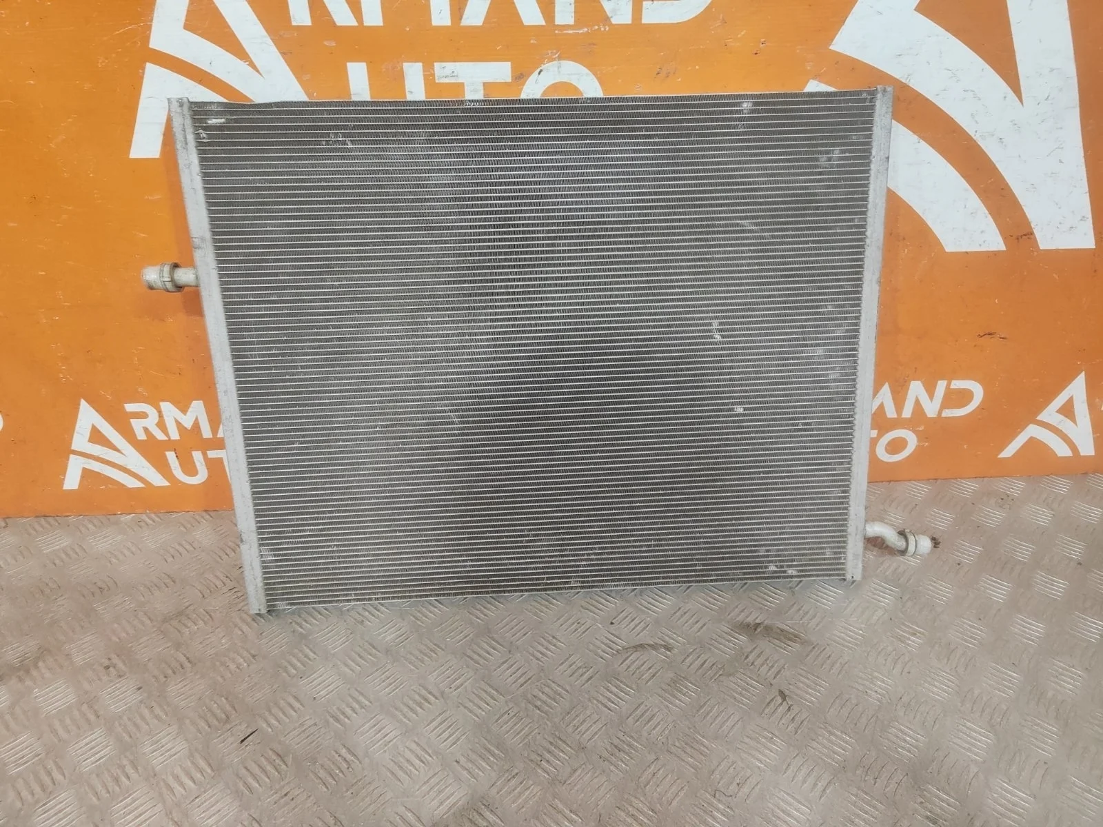 Радиатор двс дополнительный Mercedes -Class 2016-нв W213, S213, C238