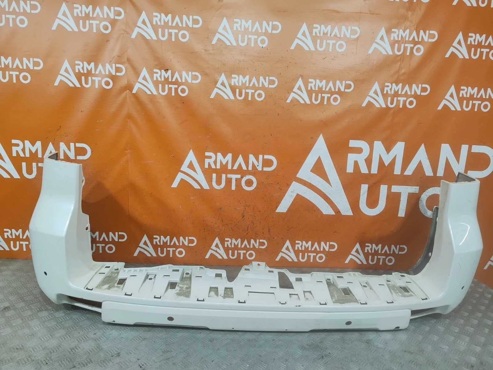 Бампер Toyota Land Cruiser Prado 2009-2017 150