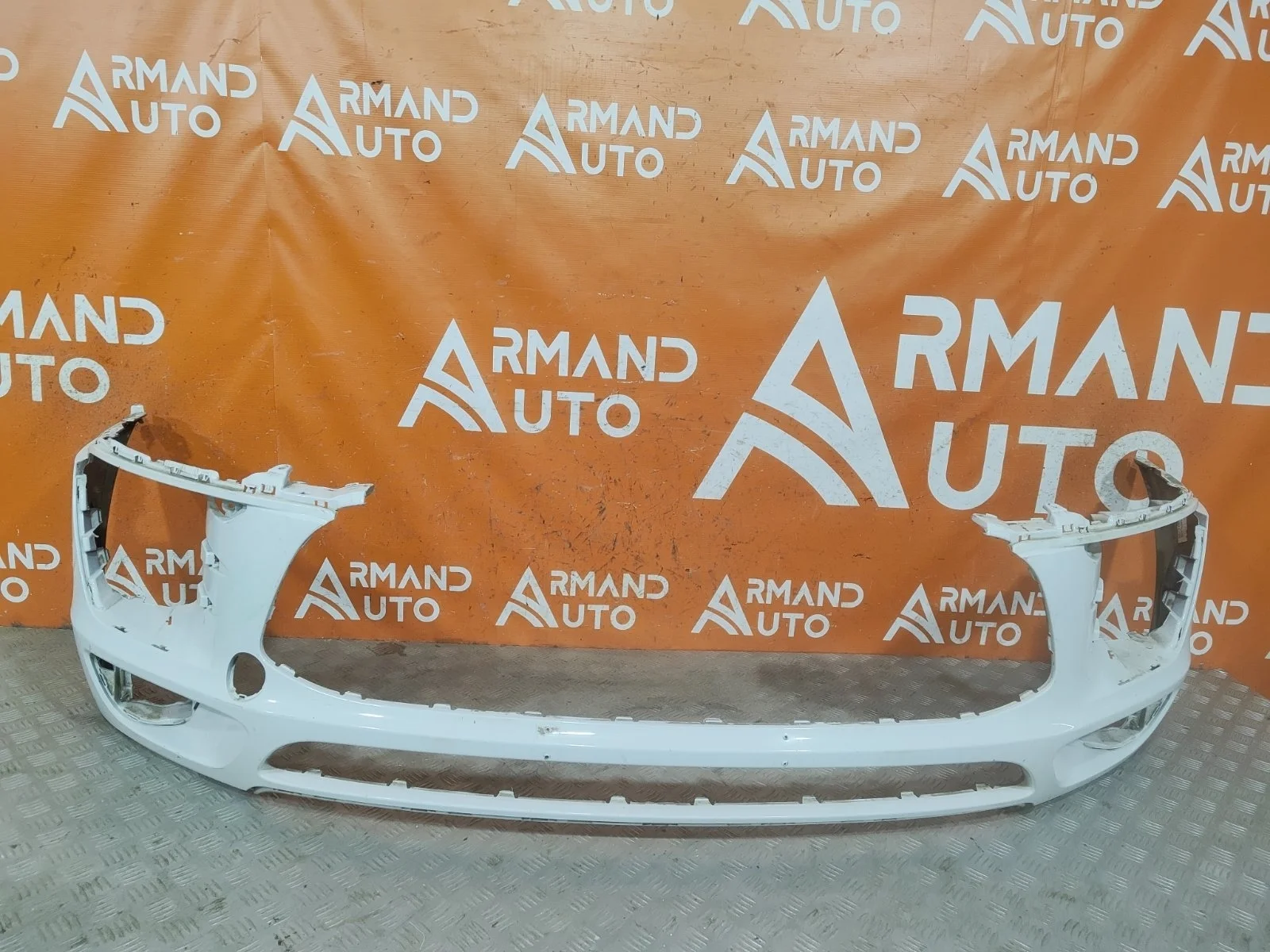 Бампер Porsche Macan 2014-2019 95b