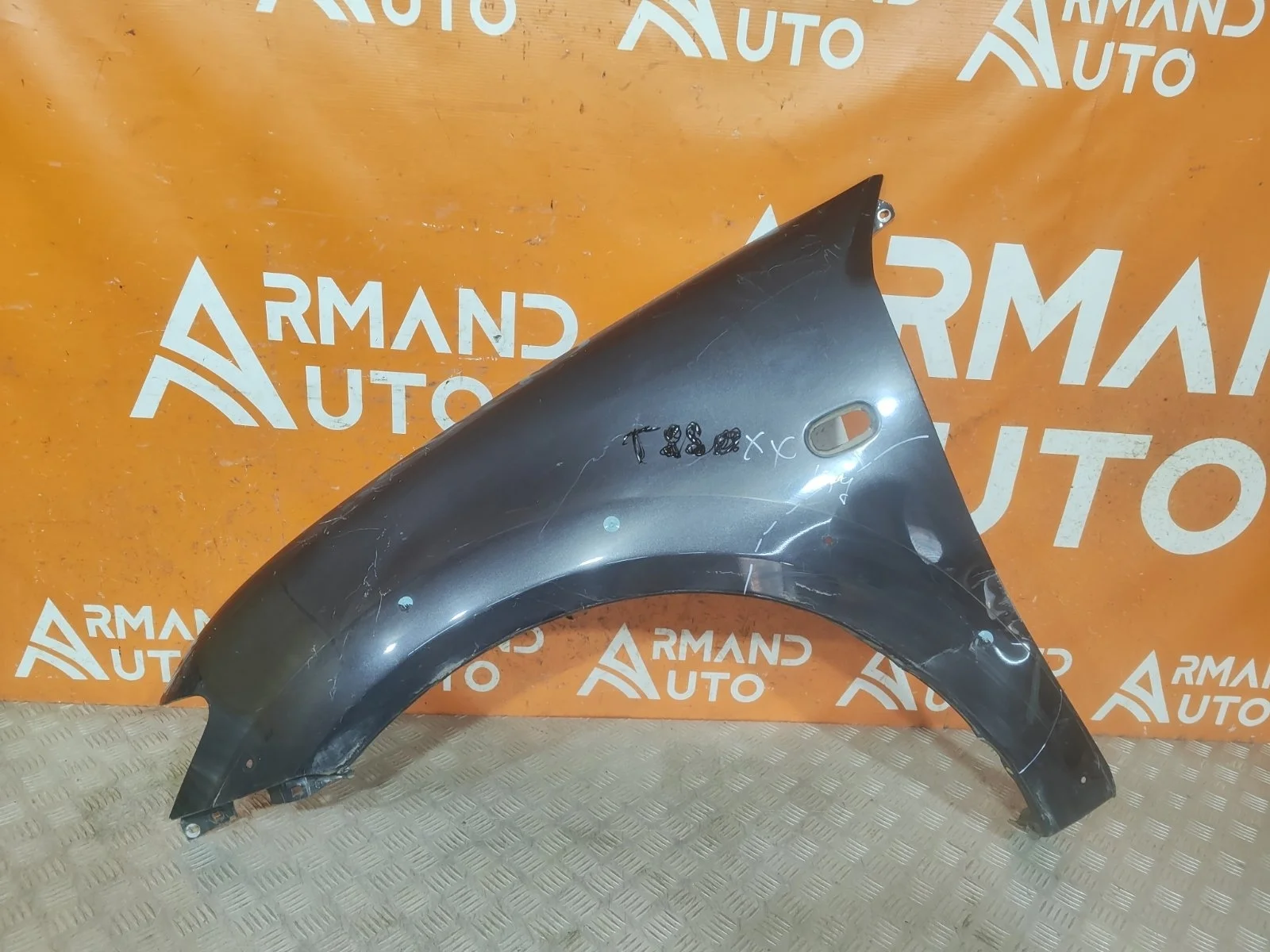 Крыло Mitsubishi Pajero Sport 2008-2016