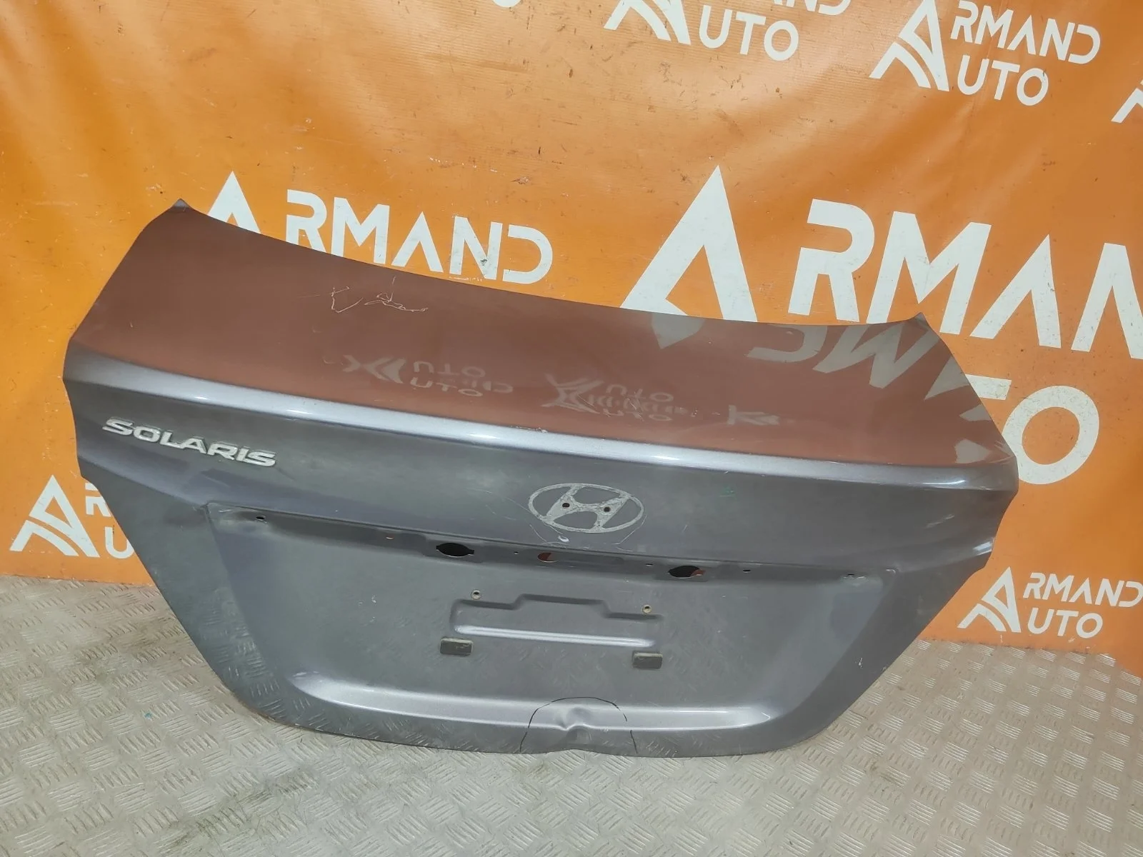 Крышка багажника Hyundai Solaris 2010-2017