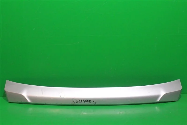 Накладка бампера нижняя MITSUBISHI OUTLANDER 2015-2018 3