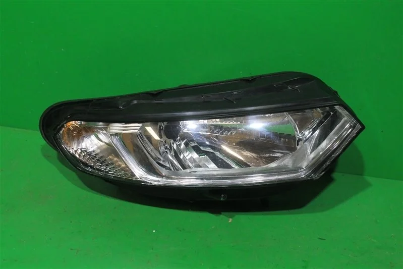 Фара FORD ECOSPORT 2014-2018