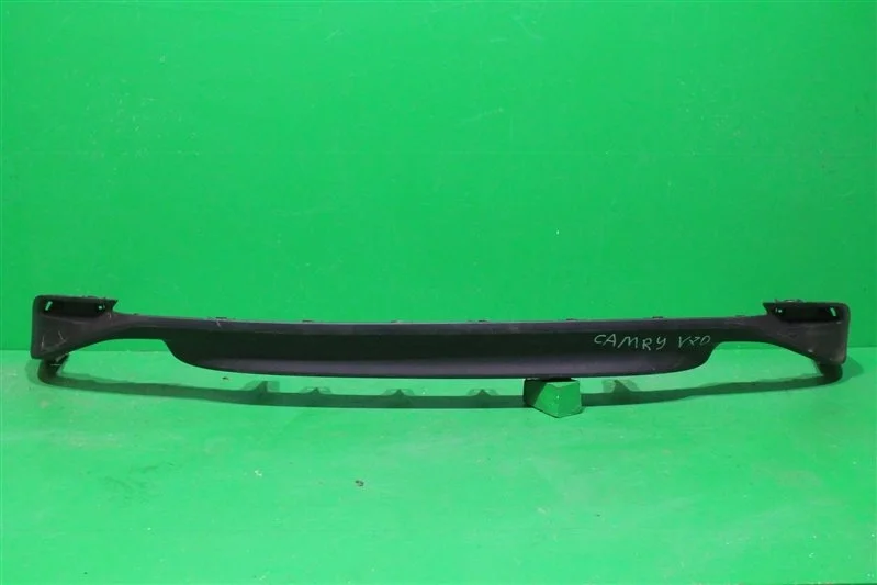 Юбка бампера Toyota Camry 2017-нв 8 XV70