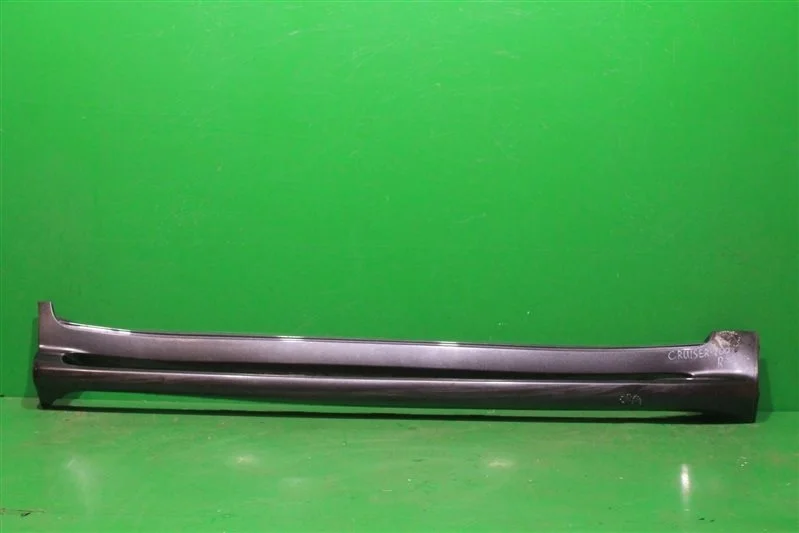 Накладка порога TOYOTA LAND CRUISER 2012-2021 200