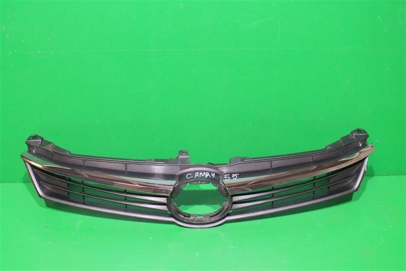 Решетка радиатора TOYOTA CAMRY 2014-2017 XV50