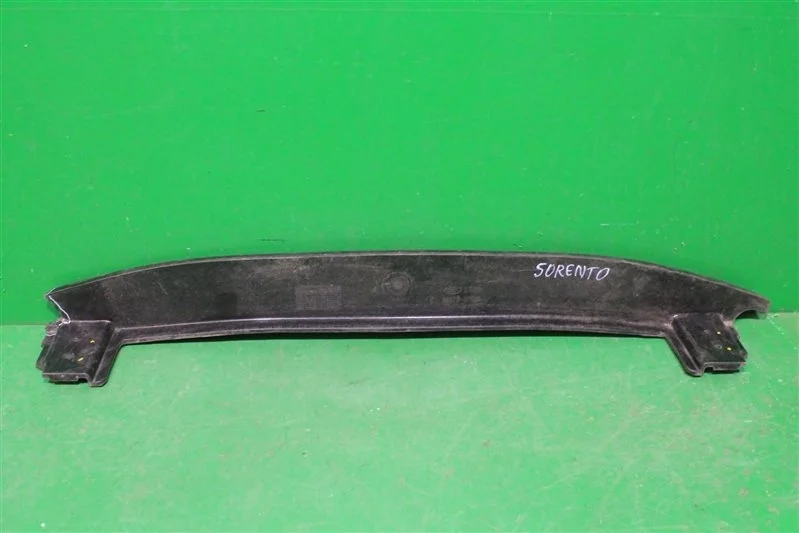 Усилитель бампера KIA SORENTO 2012-2019 XM