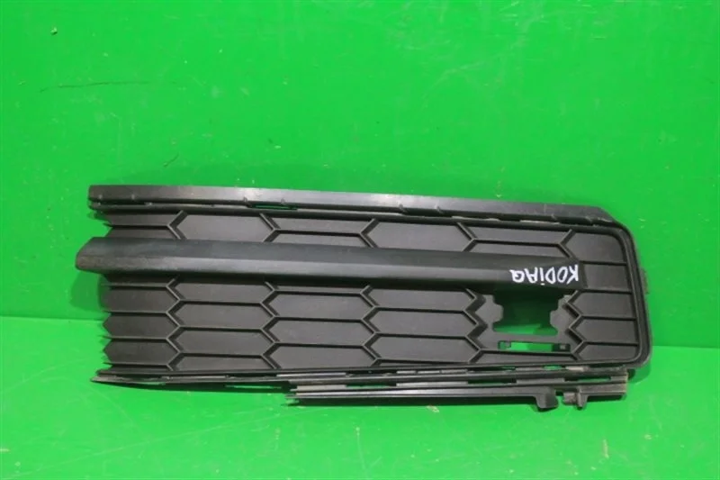 Решетка бампера SKODA KODIAQ 2016-2022