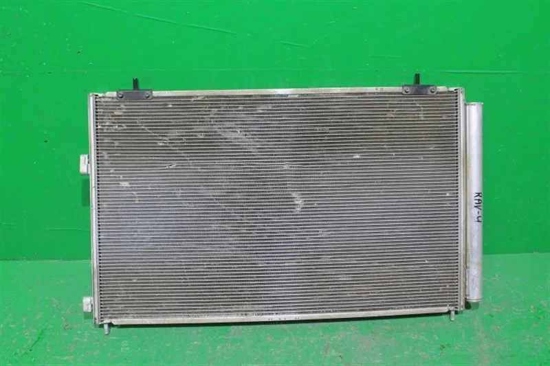 Радиатор кондиционера TOYOTA RAV4 2012-2019 CA40