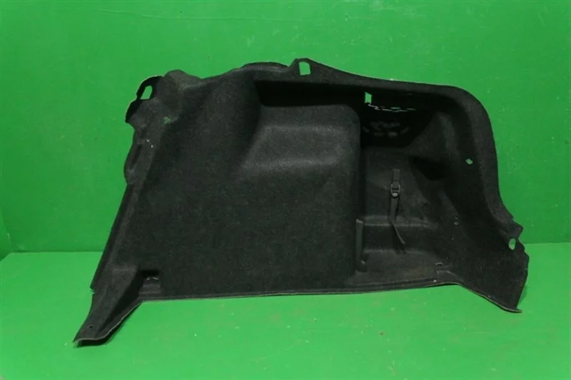 Обшивка багажника SKODA RAPID 2014-2020