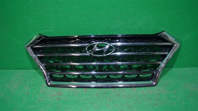 Решетка радиатора HYUNDAI TUCSON 2018-2021 3