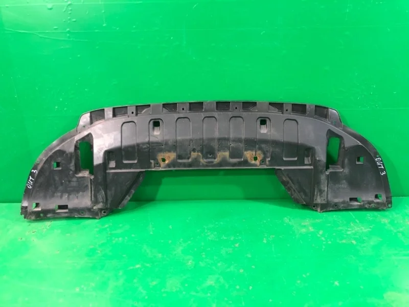 Пыльник бампера MITSUBISHI OUTLANDER 2012-нв 3