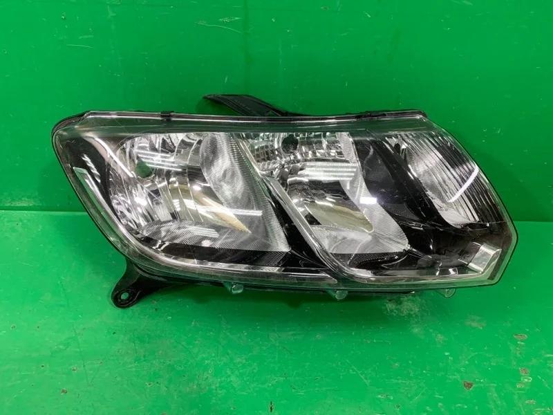 Фара RENAULT LOGAN 2012-2018