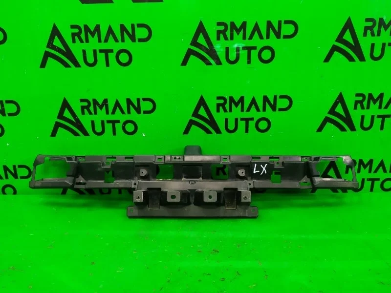 Кронштейн решетки радиатора нижний LEXUS LX 2015-2023 URJ200